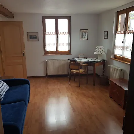 ベッド・アンド・ブレックファスト Maisonbleue67 3*